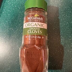 McCormick Gourmet Organic Ground Cloves - Brown